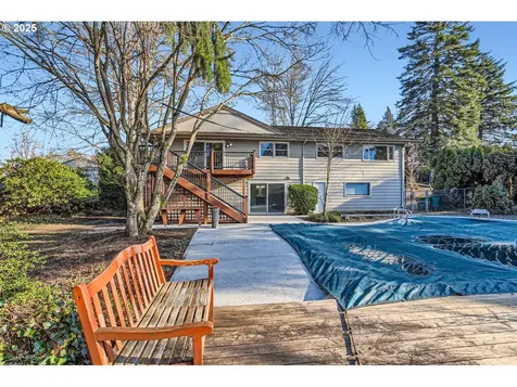 7705 SW Whitford Drive Portland OR 97223