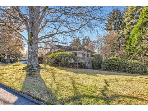 7705 SW Whitford Drive Portland OR 97223