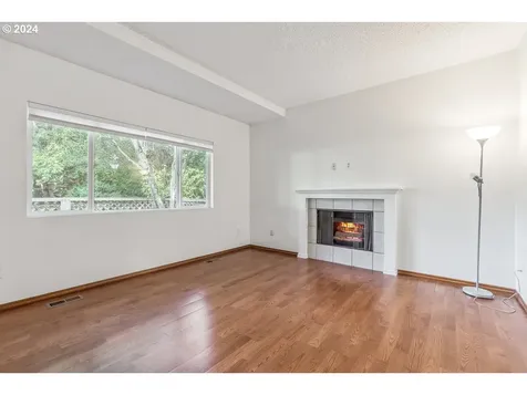 10545 SW Del Monte Drive Portland OR 97224