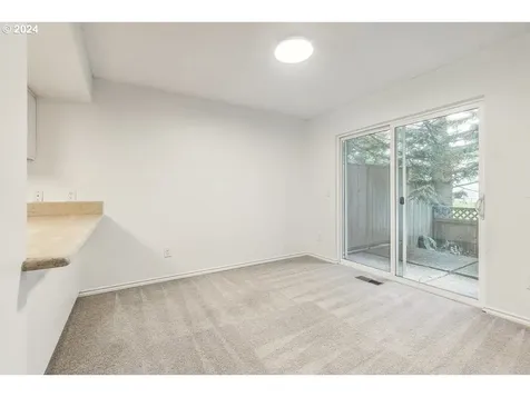 10545 SW Del Monte Drive Portland OR 97224