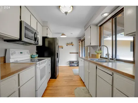 5681 SE Rancho Street Hillsboro OR 97123