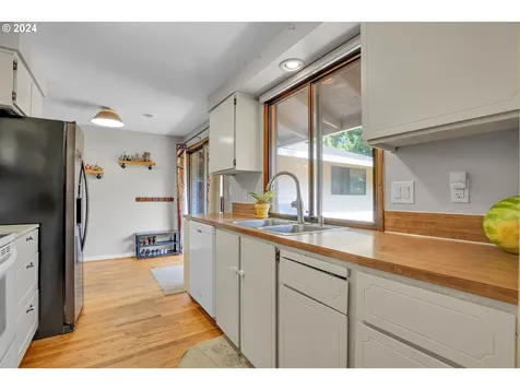5681 SE Rancho Street Hillsboro OR 97123