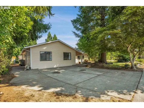 5681 SE Rancho Street Hillsboro OR 97123