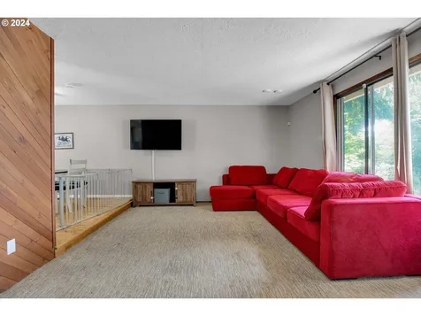 5681 SE Rancho Street Hillsboro OR 97123