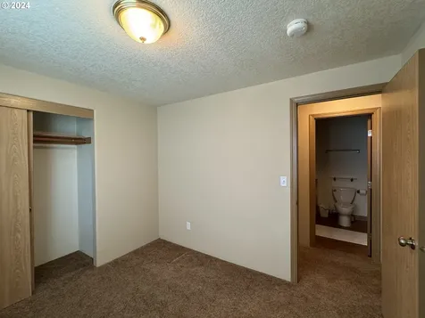 1107 Sw Nye Avenue Pendleton OR 97801