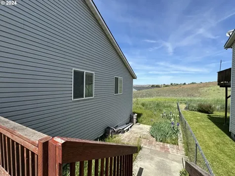 1107 Sw Nye Avenue Pendleton OR 97801