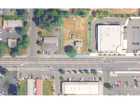 17905 NE Glisan Street Portland OR 97230