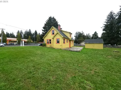 17905 NE Glisan Street Portland OR 97230