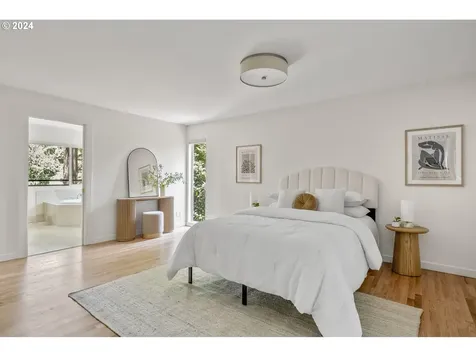 6545 SE Yamhill Court Portland OR 97215