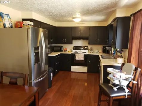103 Scott Street Longview WA 98632
