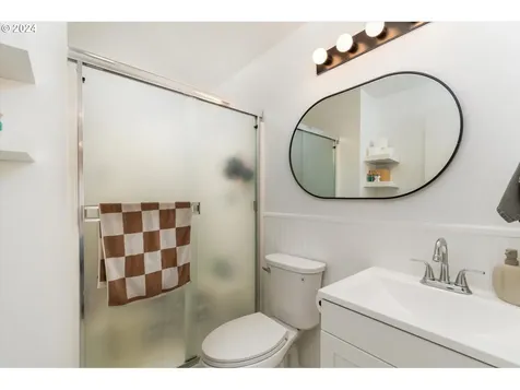 264 Loganberry Street Woodland WA 98674