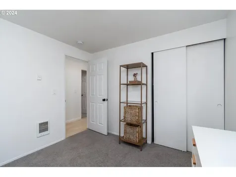 264 Loganberry Street Woodland WA 98674