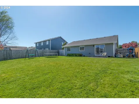 264 Loganberry Street Woodland WA 98674