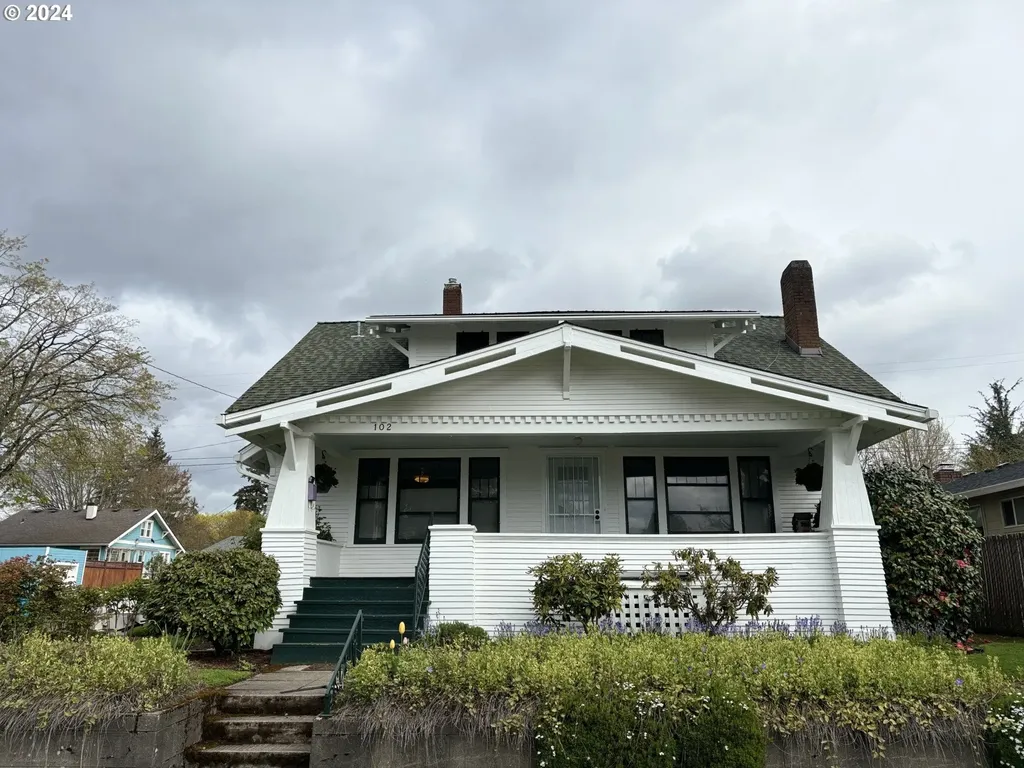102 E 31st Street Vancouver WA 98663