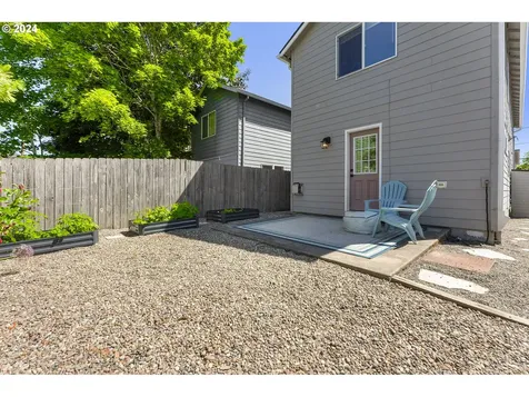 9211 N Hodge Avenue Portland OR 97203