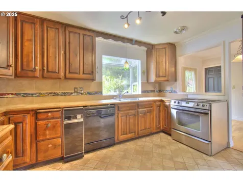 30333 Driftwood Drive Gold Beach OR 97444