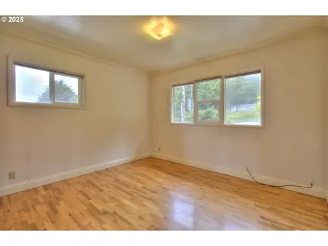 30333 Driftwood Drive Gold Beach OR 97444