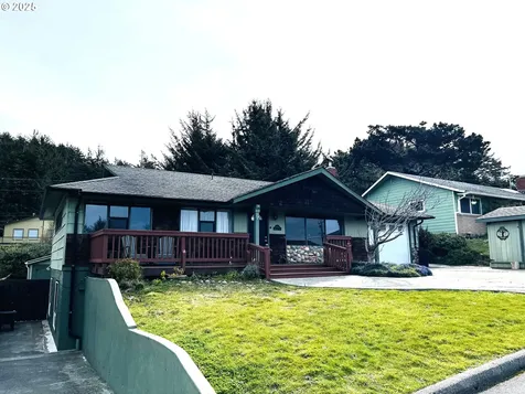 30333 Driftwood Drive Gold Beach OR 97444