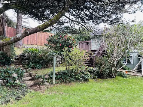 30333 Driftwood Drive Gold Beach OR 97444