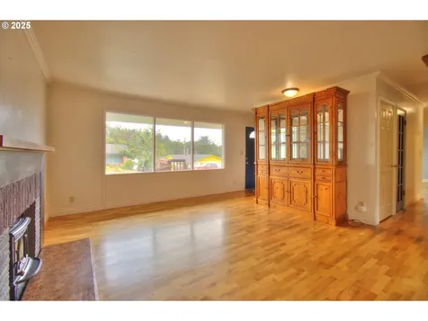 30333 Driftwood Drive Gold Beach OR 97444