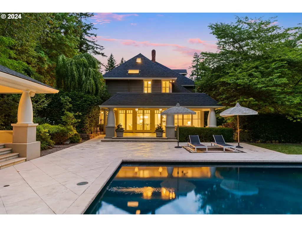 11061 S Esquiline Avenue Portland OR 97219