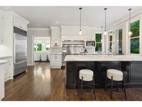 11061 S Esquiline Avenue Portland OR 97219