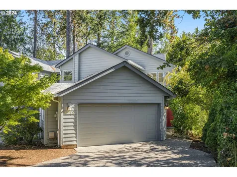 9223 Sw Claridge Drive Portland OR 97223