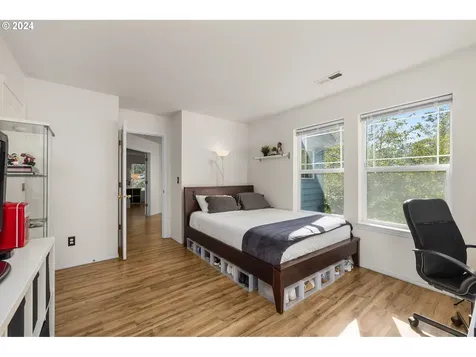 9223 Sw Claridge Drive Portland OR 97223