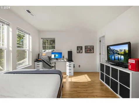 9223 Sw Claridge Drive Portland OR 97223