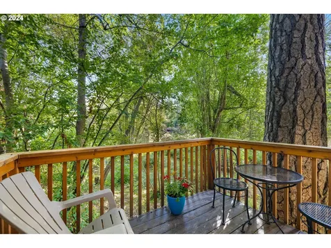 9223 Sw Claridge Drive Portland OR 97223