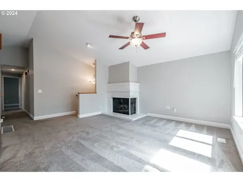 7020 Debbie Court Gladstone OR 97027