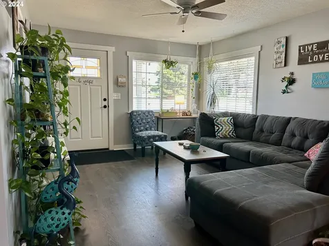 412 E Burgen Street Goldendale WA 98620