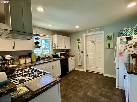 412 E Burgen Street Goldendale WA 98620