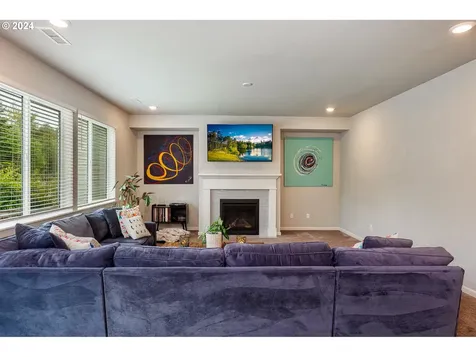 3655 S Willow Drive Ridgefield WA 98642
