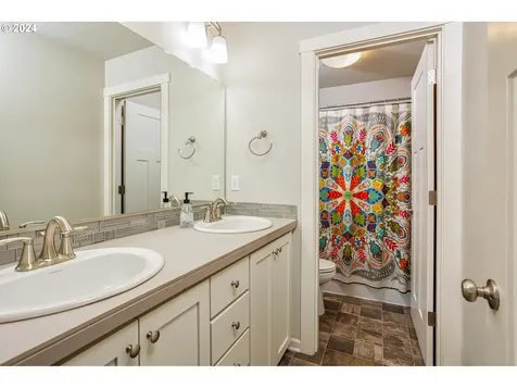 3655 S Willow Drive Ridgefield WA 98642