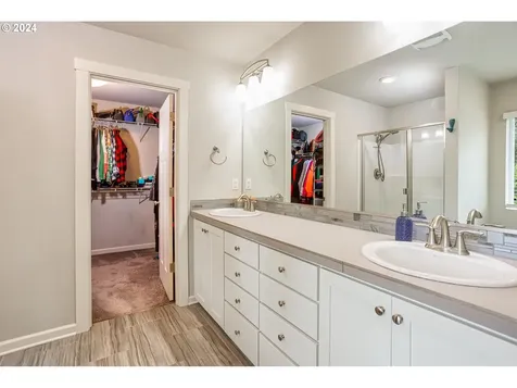 3655 S Willow Drive Ridgefield WA 98642