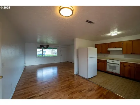 202 Corcoran Lane Central Point OR 97502