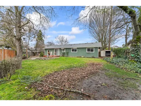 202 Corcoran Lane Central Point OR 97502