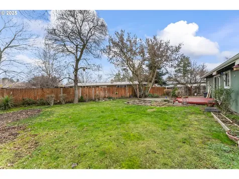202 Corcoran Lane Central Point OR 97502