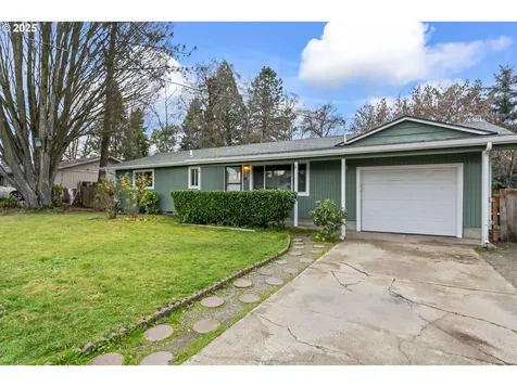 202 Corcoran Lane Central Point OR 97502