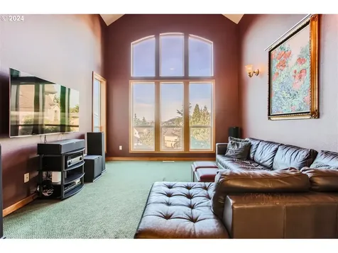 11345 Se Pascali Court Happy Valley OR 97086