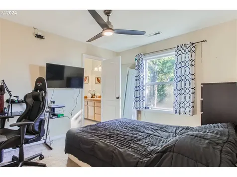 11345 Se Pascali Court Happy Valley OR 97086