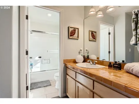 11345 Se Pascali Court Happy Valley OR 97086