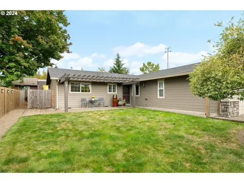 630 N Dahlia Place Canby OR 97013