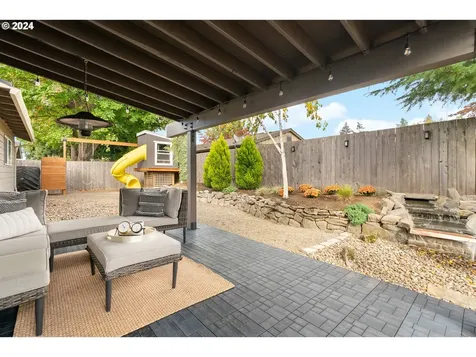 630 N Dahlia Place Canby OR 97013