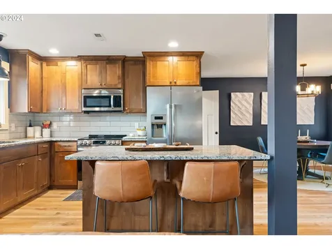 630 N Dahlia Place Canby OR 97013