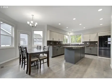 4908 NE 137th Street Vancouver WA 98686