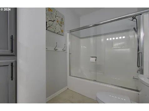 4908 NE 137th Street Vancouver WA 98686