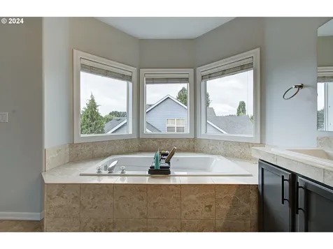 4908 NE 137th Street Vancouver WA 98686