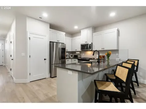 1138 Senna Lane Canby OR 97013